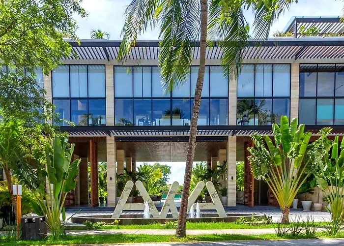 Playacar Luxury 2-bedroom Retreat - Multiple Pools *