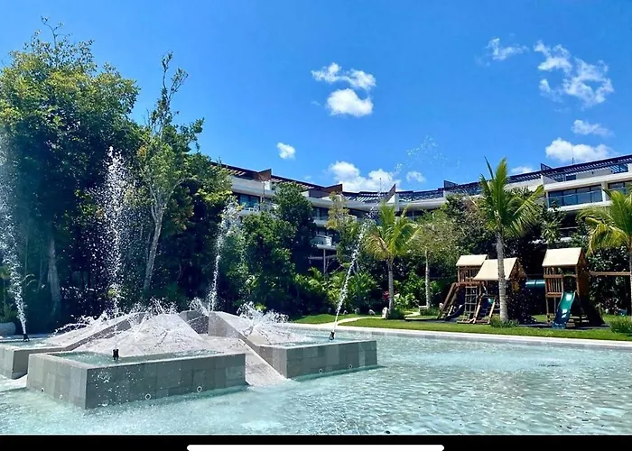 Playacar Luxury 2-bedroom Retreat - Multiple Pools * Playa del Carmen